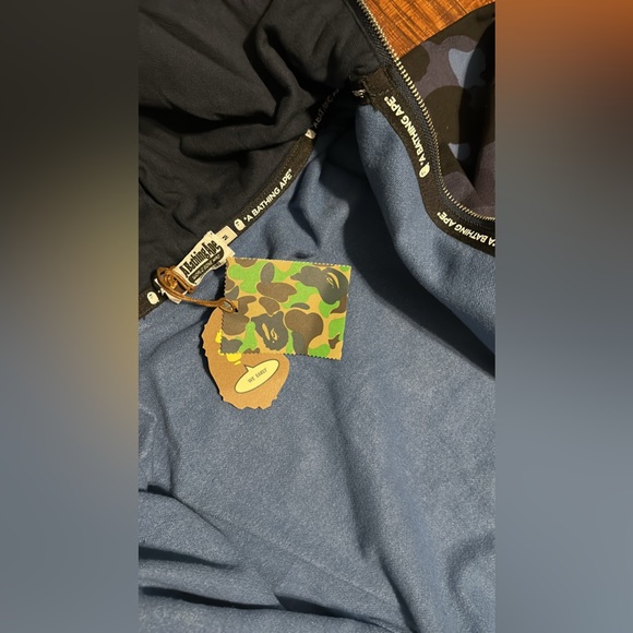 Bape - Picture 8 of 11